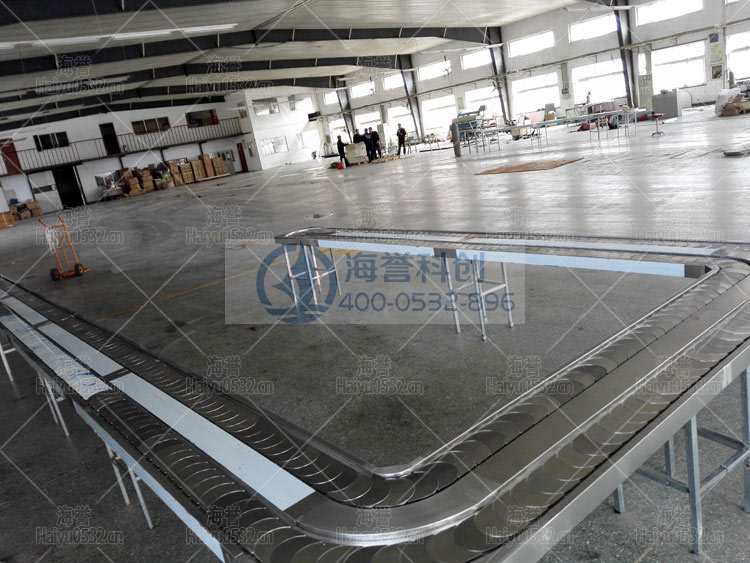 U型不銹鋼回轉小火鍋設備現場生產圖3
