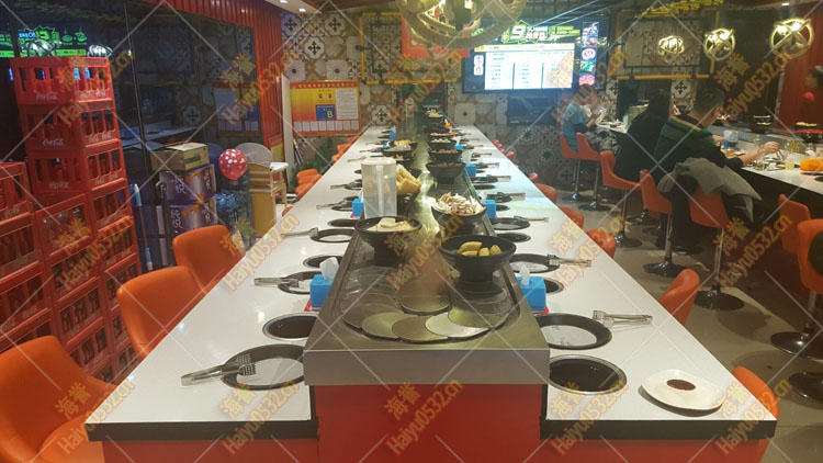 威海烤涮一體回轉火鍋設備現場圖4