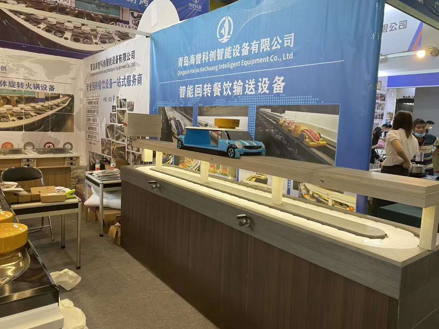 智能送餐設備