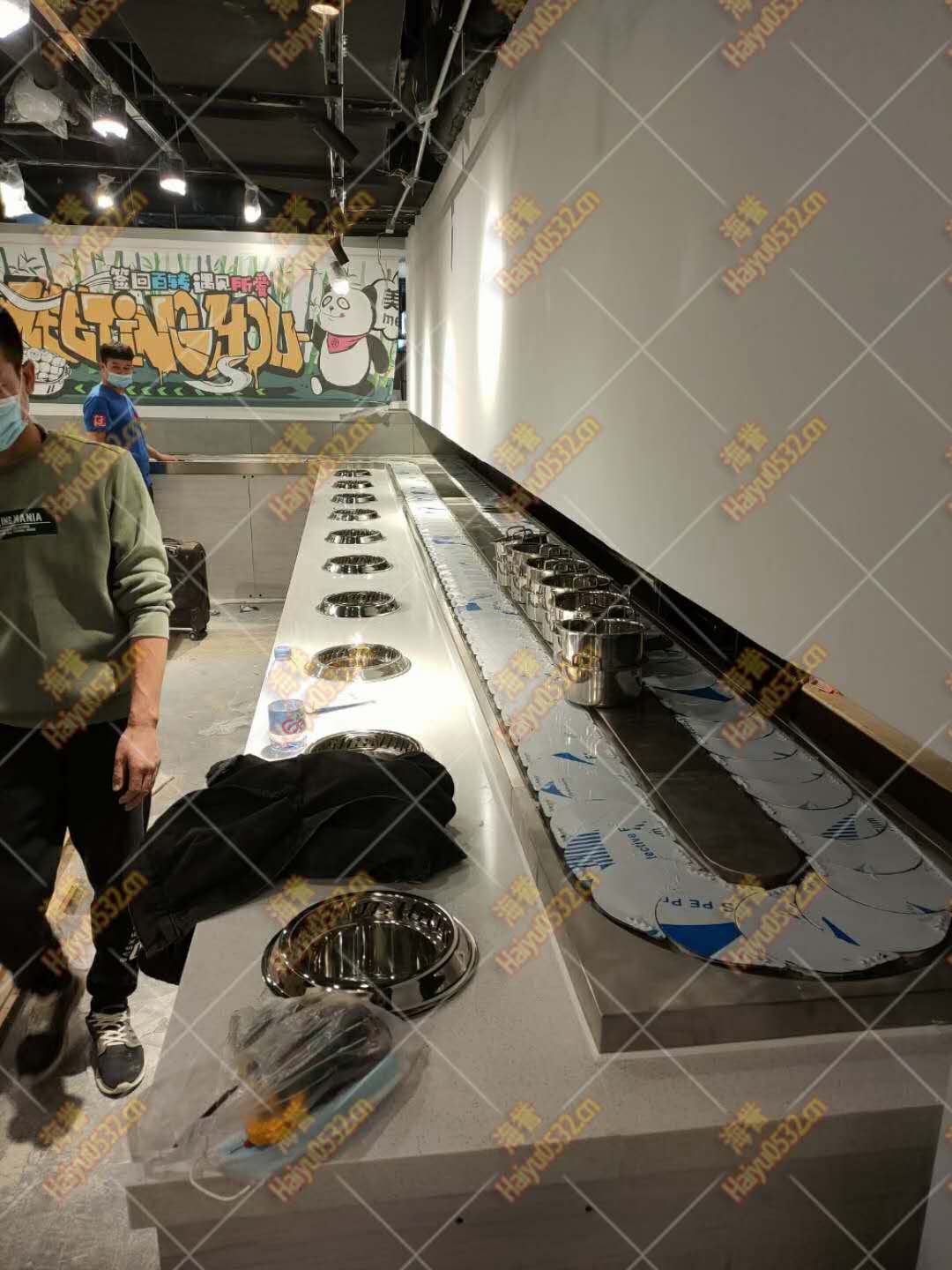 單涮無煙旋轉(zhuǎn)火鍋設備
