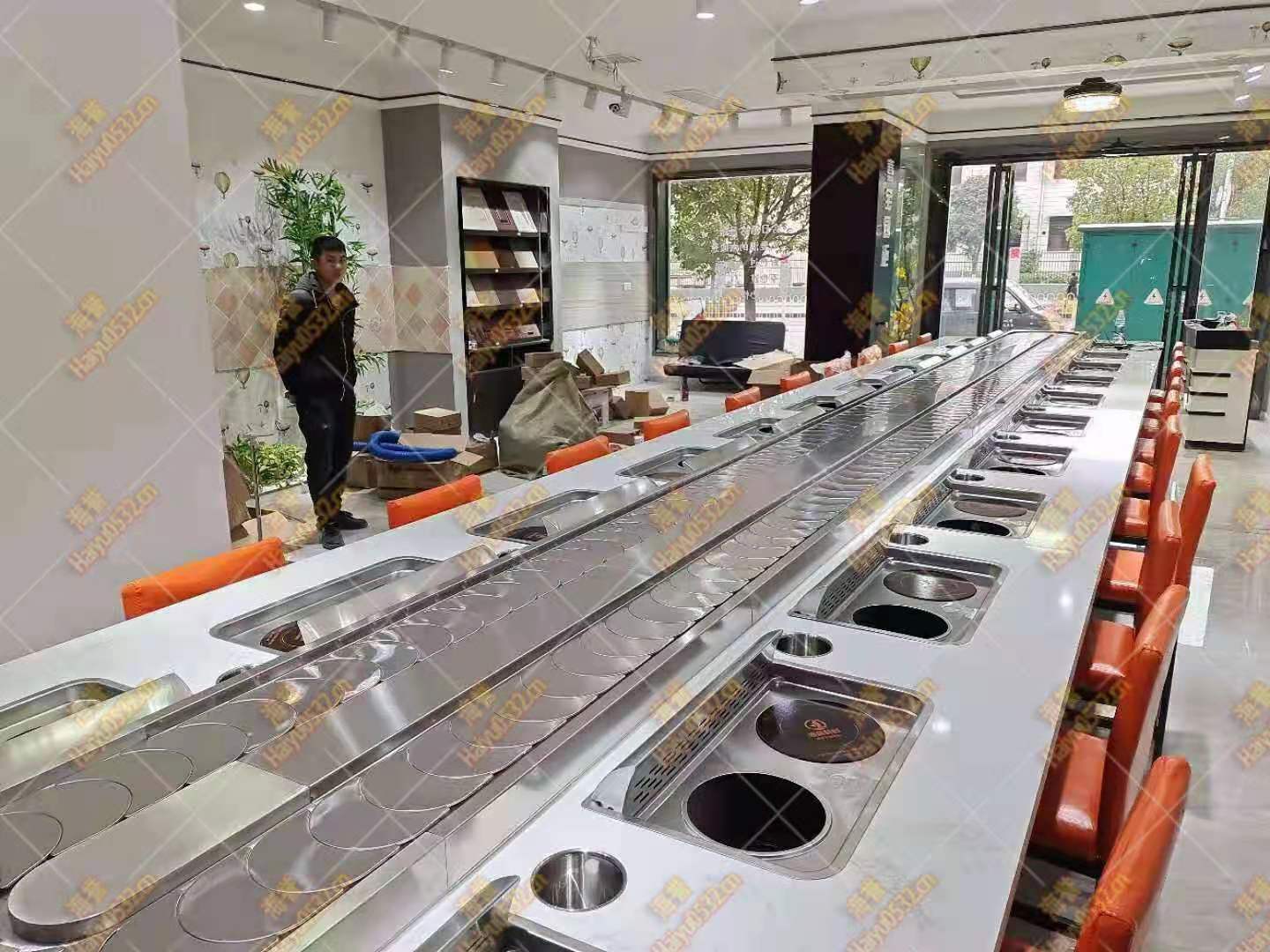 無煙涮烤旋轉小火鍋設備升級新業態