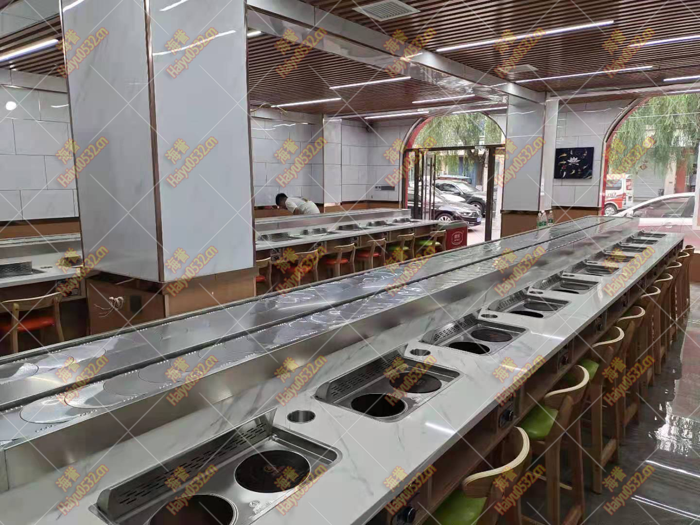 河北無煙涮烤旋轉火鍋設備完成