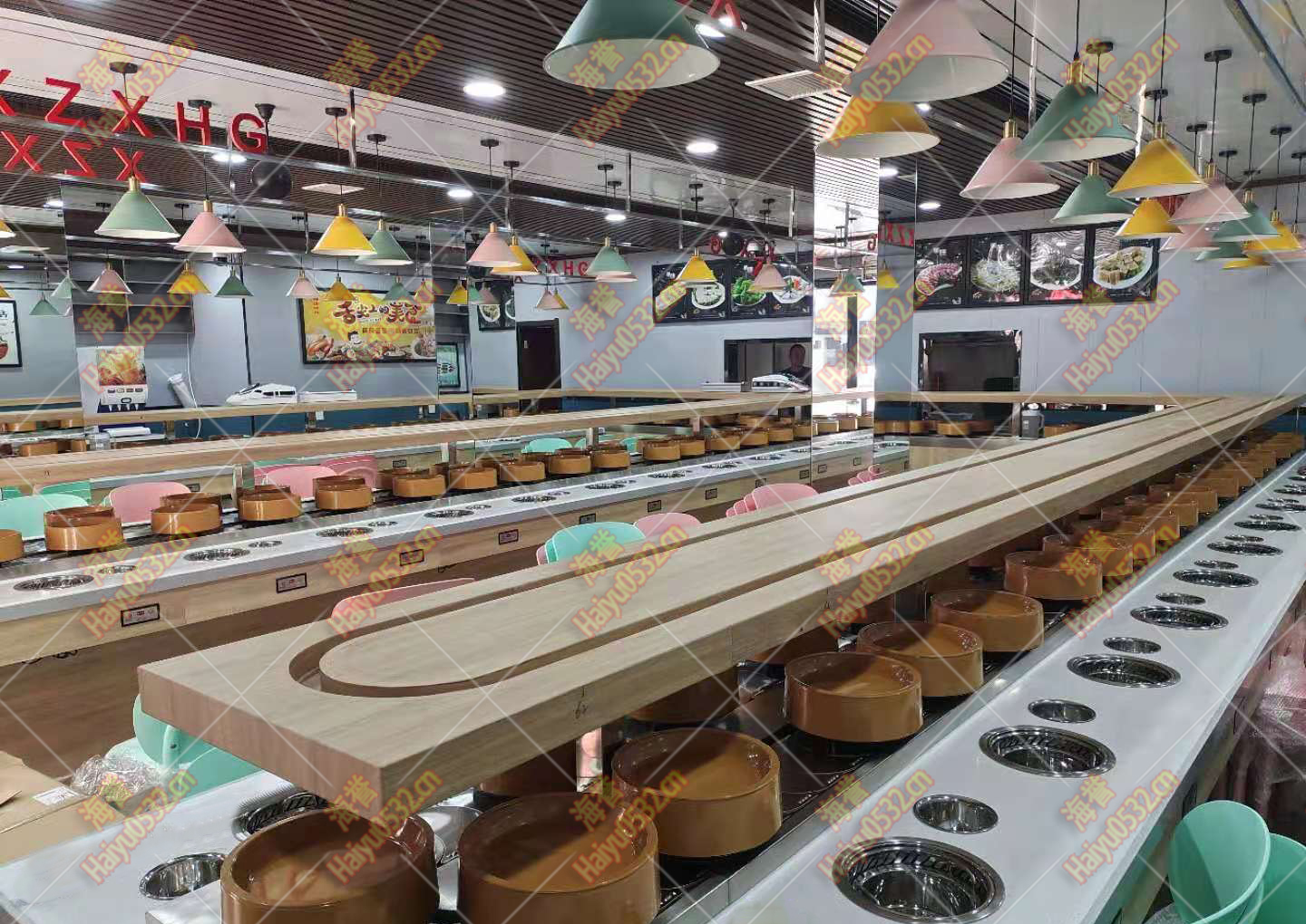 智能送餐設備