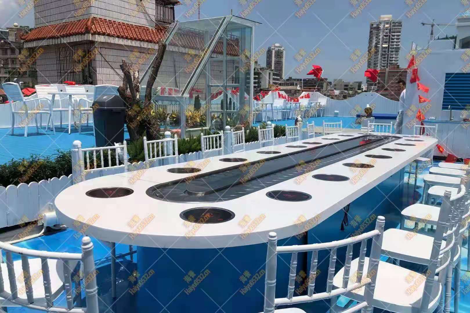 室外旋轉小火鍋設備完成