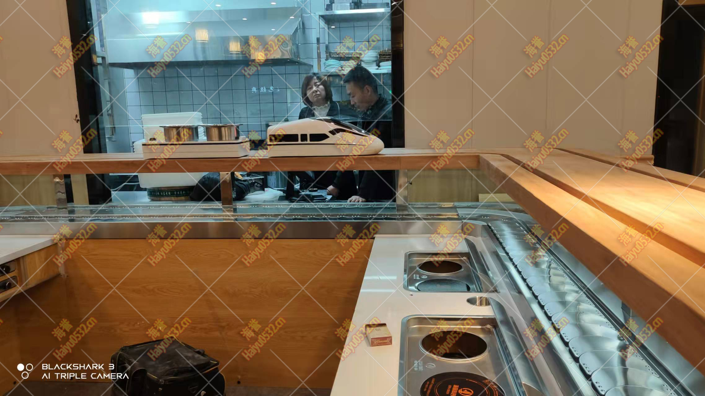 智能送餐設備