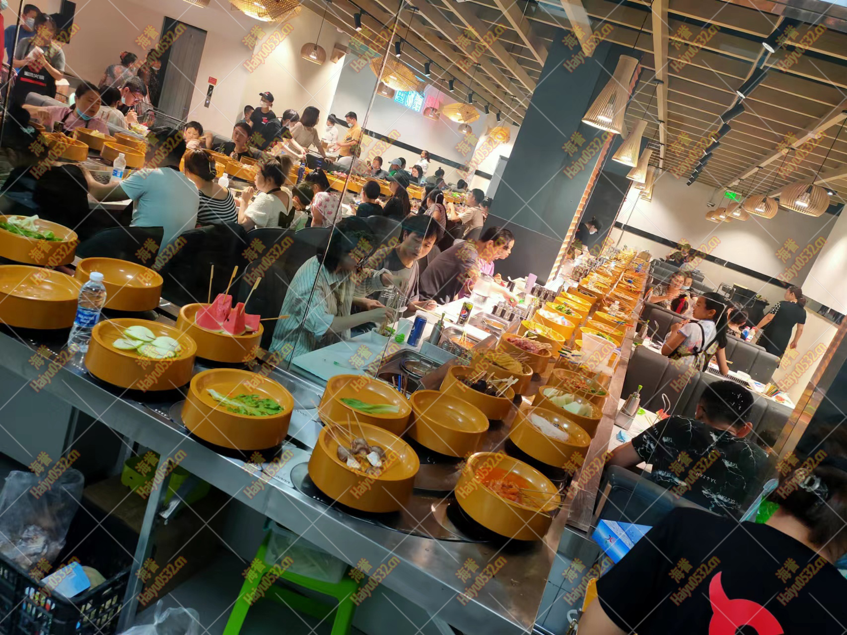 旋轉小火鍋設備