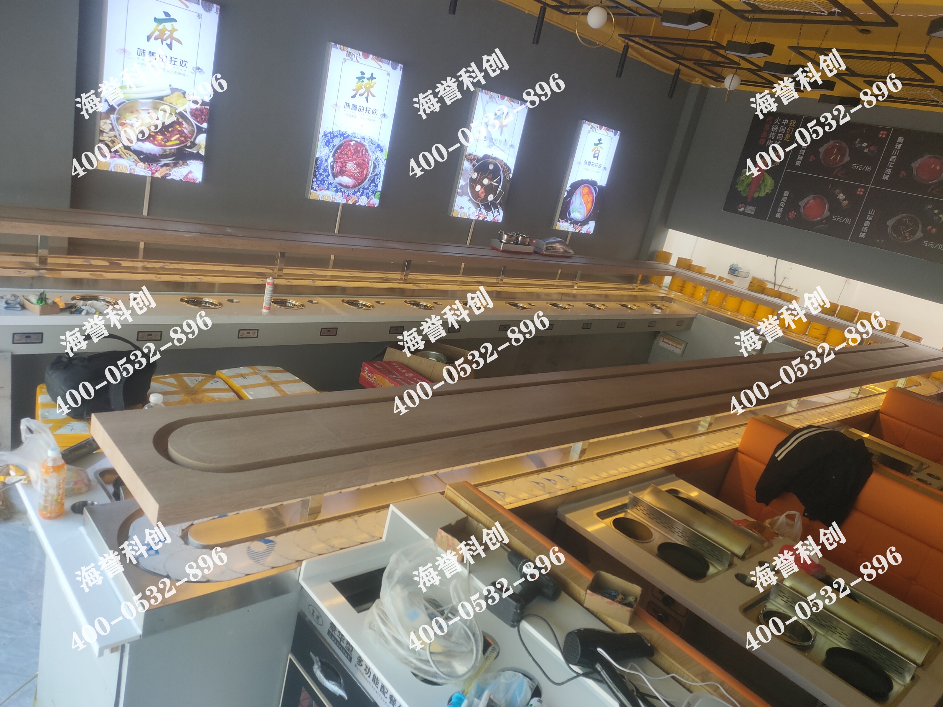 海譽科創云南普洱涮烤一體小火鍋搭載智能送餐小火車安裝完成