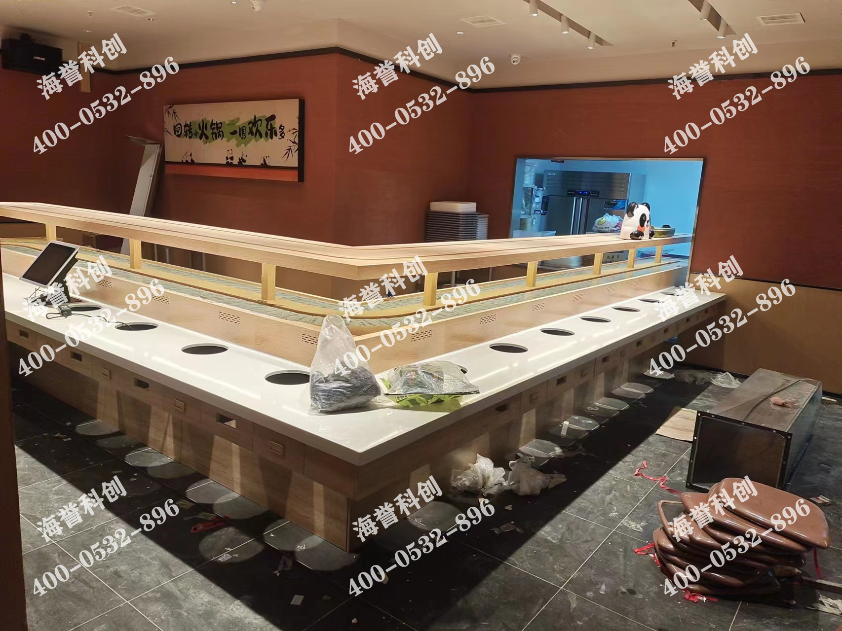 海譽科創湖南長沙單涮無煙小火鍋搭載智能送餐小火車安裝完成